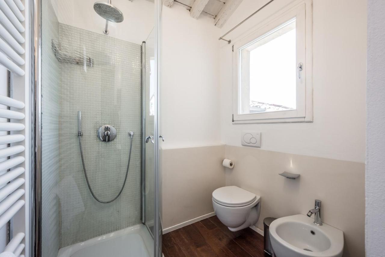 Emilia Suite Urban Modena Luaran gambar